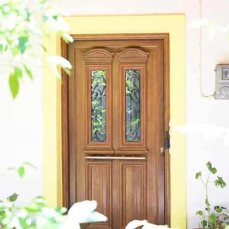Small Villa Gerani Agios Vlasios  Exterior photo