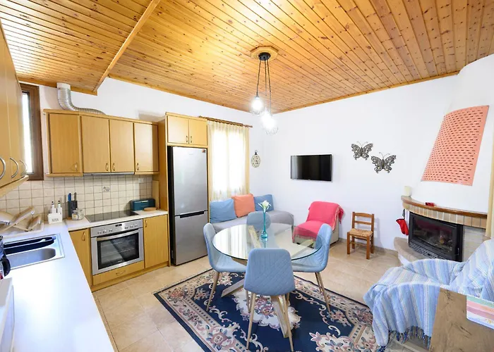 Small Villa Gerani